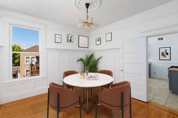 4BR/1BA Apartment · San Francisco photo 5