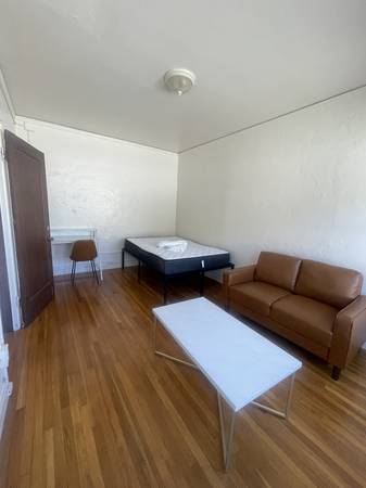Apartments on Oxford St. · Berkeley photo 2