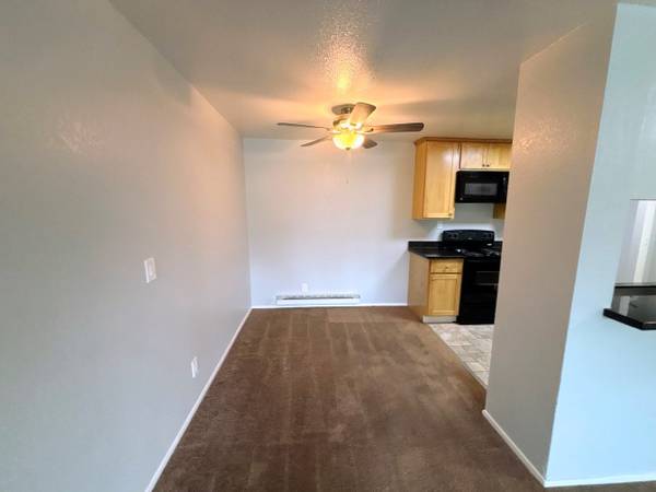 2BR/2BA Condo on San Pablo Ave Apt · San Pablo photo 4