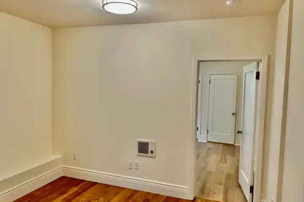 1BR/1BA Apartment on Capp St · San Francisco photo 5