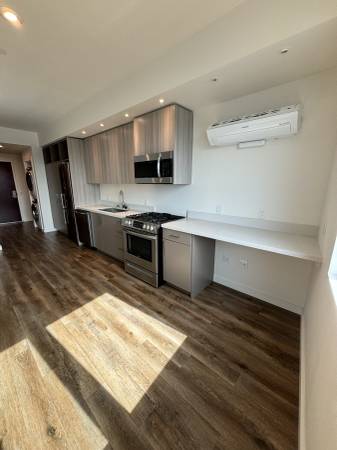 Apartments on San Pablo Avenue · Richmond photo 3