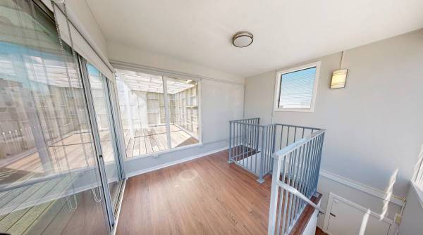2BR/1BA Apartment on Mason · San Francisco photo 4