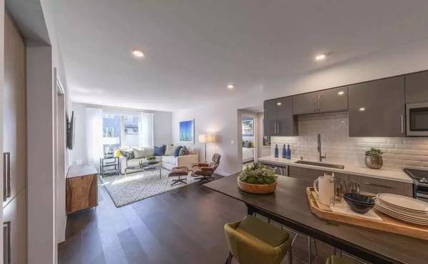 Apartments on E Capitol Ave · Milpitas photo 2