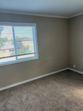 2BR/1BA Condo on E 3rd Ave Unit 6 · San Mateo photo 3