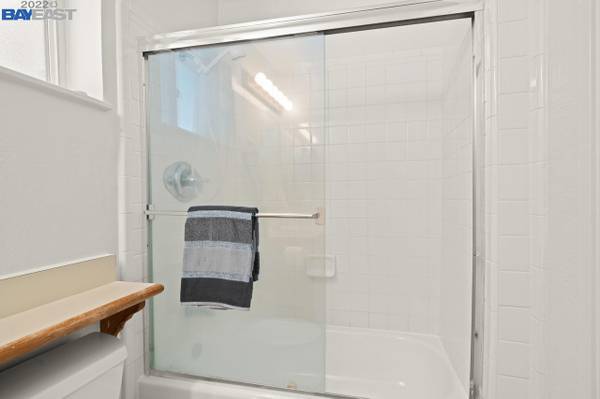 1BR/1BA Condo on Del Medio Ave · Palo Alto photo 5