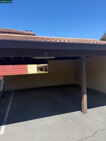 1BR/1BA Condo on Milton Ter · Union City photo 2