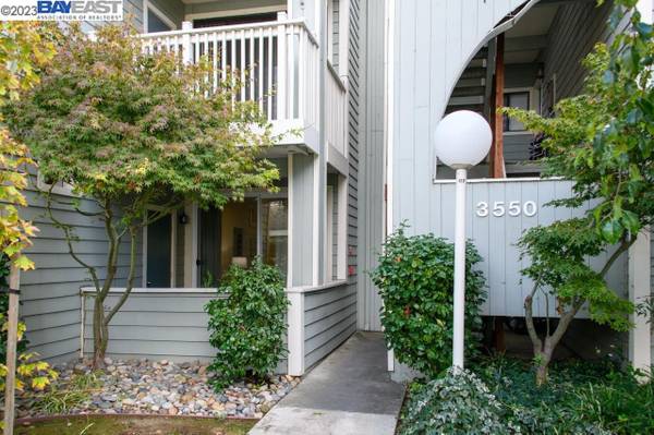 1BR/1BA Condo on Buttonwood Ter · Fremont photo 2