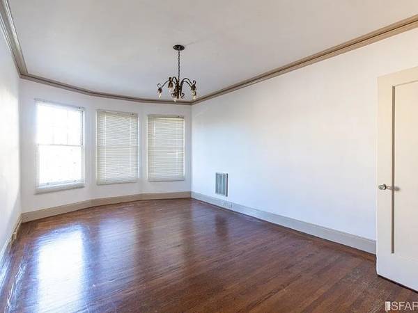1240 HAYES Apartments photo 4
