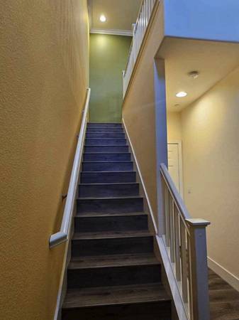 3BR/3BA Condo · Hayward photo 2