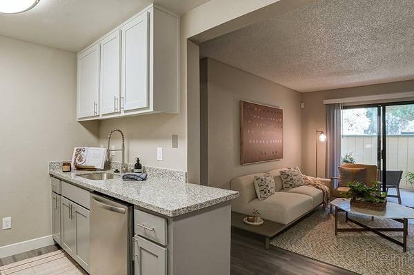 Apartments on Austin Ave. · Hayward photo 4