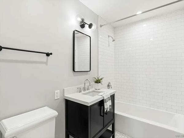 1BR/1BA Apartment · San Francisco photo 3