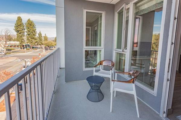Apartments on Beacon Ave · Fremont photo 4