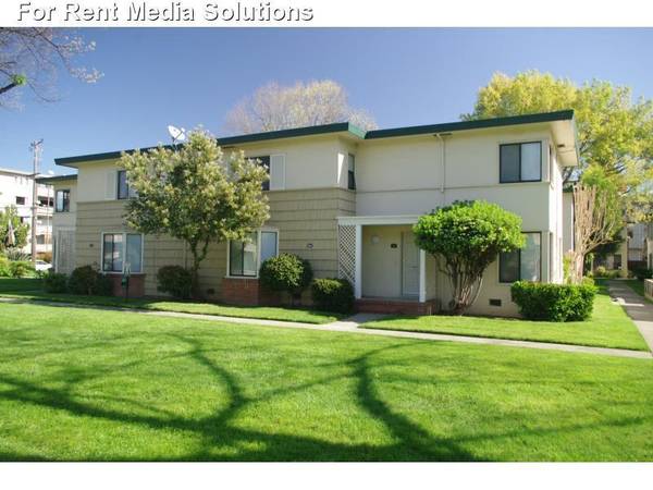 2BR/1BA Townhouse · San Leandro photo 3