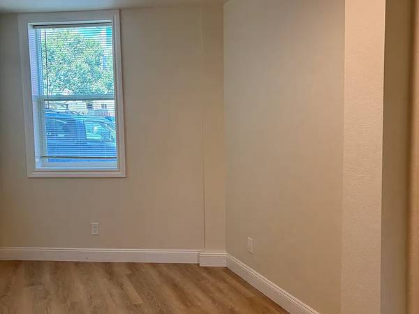 2BR/2BA Apartment · San Francisco photo 2