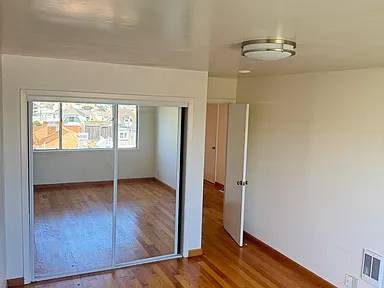 2BR/1BA Apartment · San Francisco photo 5