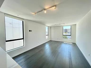 2BR/2BA Apartment · San Francisco photo 2
