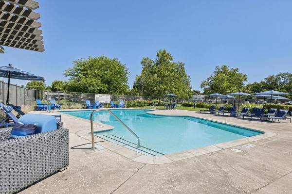 Apartments on Charlotte Way · Livermore photo 4