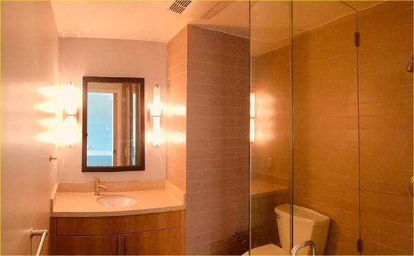 2BR/2BA Apartment · San Francisco photo 2