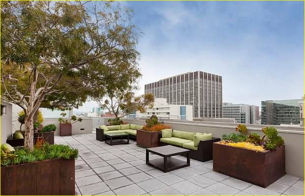 2BR/2BA Apartment · San Francisco photo 3