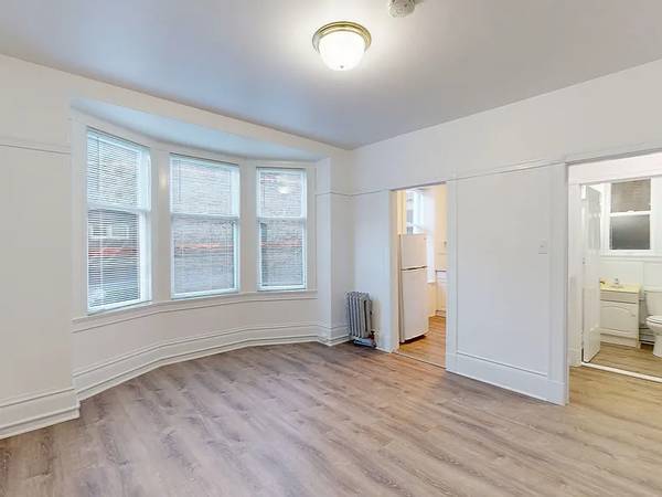 1BR/1BA Apartment · Fresh Meadows photo 2