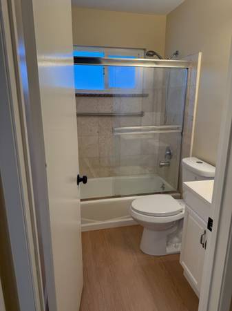 1BR/1BA Apartment · Hempstead photo 2