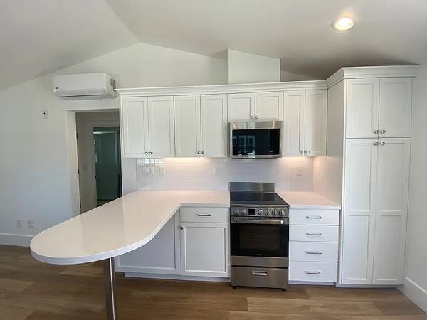 1BR/1BA Apartment · Los Gatos photo 4