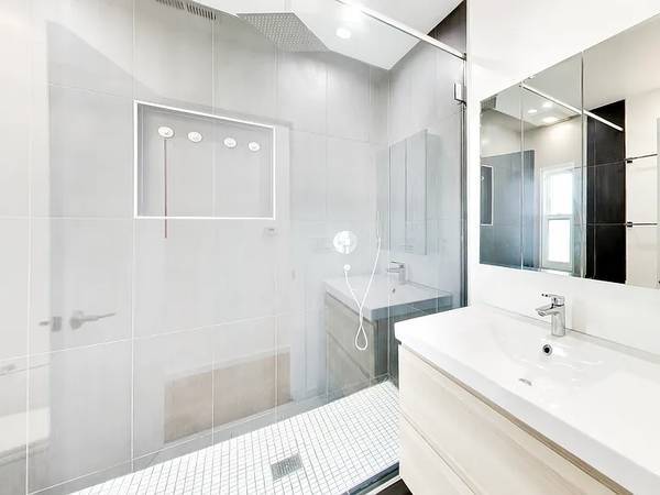 1BR/1BA Apartment · San Francisco photo 4