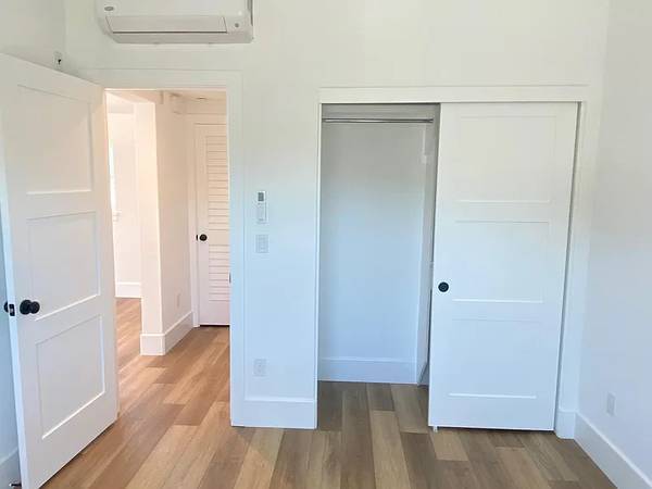 1BR/1BA Apartment · Campbell photo 4