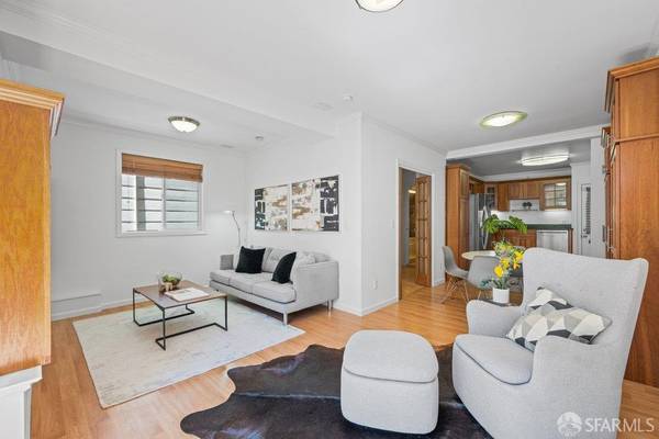 1BR/1BA Condo on Clay St Unit B · San Francisco photo 2