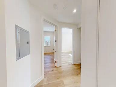 2BR/1BA Apartment · San Francisco photo 4