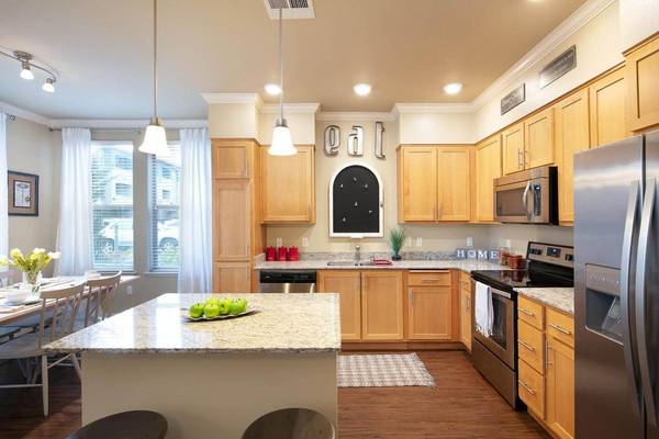 Apartments on Dowdell Avenue · Rohnert Park photo 3
