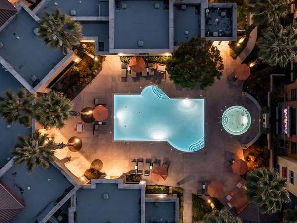 Apartments on Tassajara Rd · Pleasanton photo 4