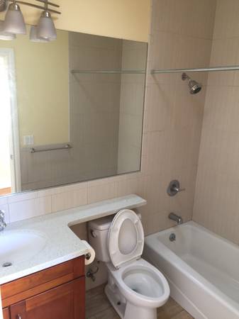3BR/2BA Apartment · Daly City photo 5