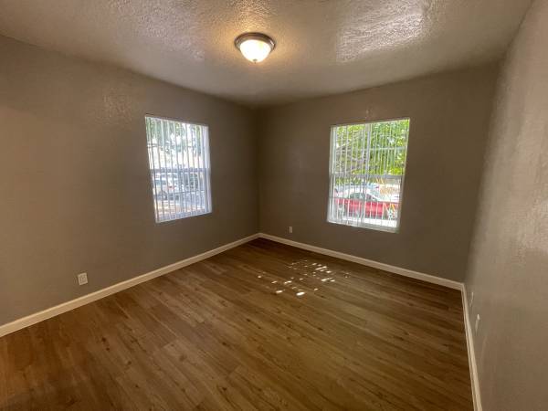 Townhouses on Doyle St · Emeryville photo 4