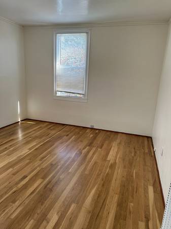 1BR/1BA Apartment on Bancroft Way · Berkeley photo 2