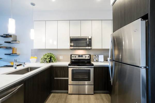 3228 Adeline photo 2