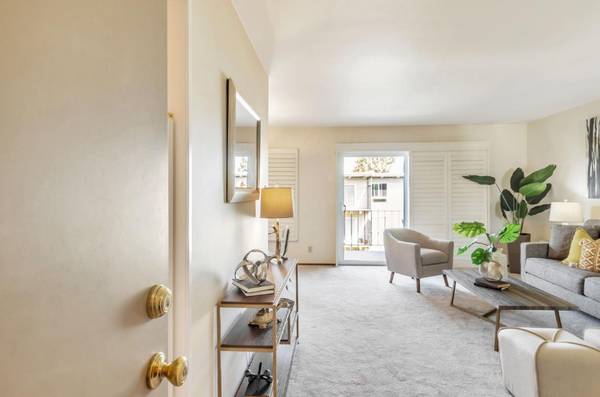 1BR/1BA Condo · San Mateo photo 3