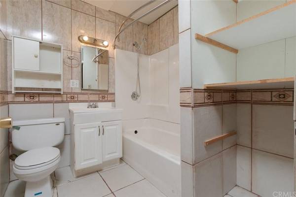 1BR/1BA Apartment · Hayward photo 3