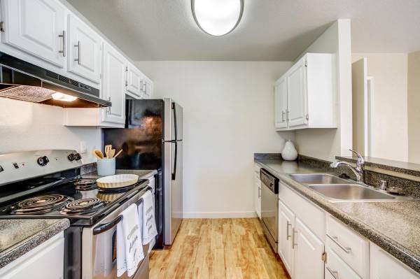 Apartments on Peabody Rd · Vacaville photo 4