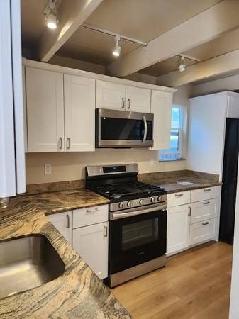 2BR/1BA Single Family House on Morgan St · Santa Rosa photo 2