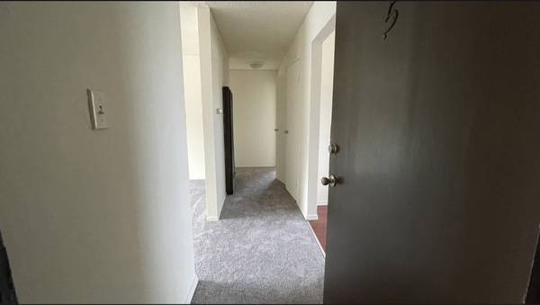 2BR/1BA Single Family House on Birch St · Oakland photo 5