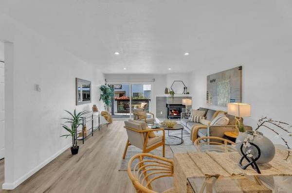 1BR/1BA Condo on Barnegat Ln · Redwood City photo 3
