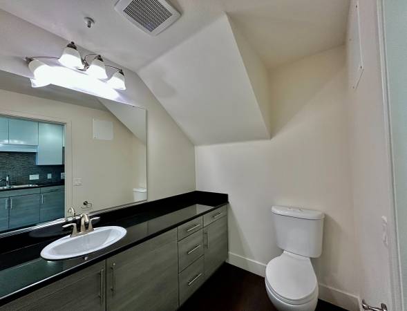 2BR/3BA Apartment · San Jose photo 3