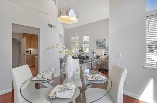 1BR/1BA Townhouse on Shoal Cir · Redwood City photo 5