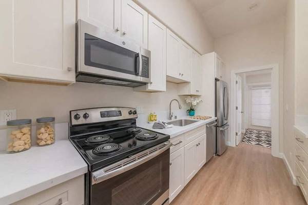 Apartments on Water St · Santa Cruz photo 2