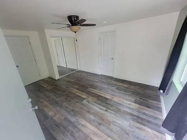 2BR/1BA Apartment on Edwards Ln · Hayward photo 2