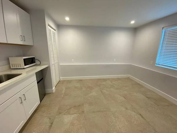 1BR/1BA Apartment · Daly City photo 5