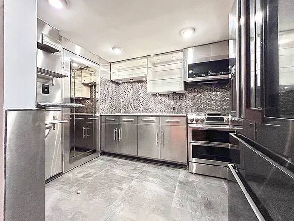 1BR/1BA Apartment · San Francisco photo 2