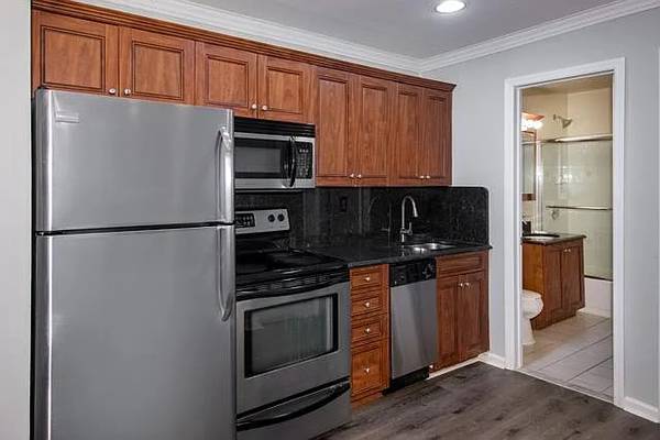 1BR/1BA In Law Adu on Del Monte Ave · Los Altos photo 2