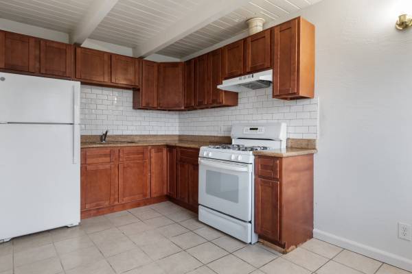 2BR/1BA Apartment · Richmond photo 4